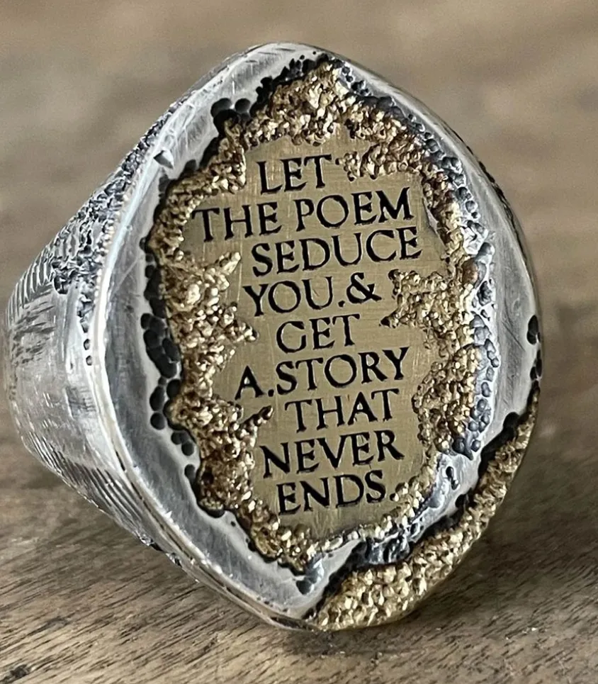 Bague Let The Poem Seduce You "Yg"