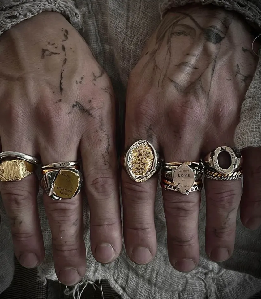 Bague Let The Poem Seduce You "Yg"