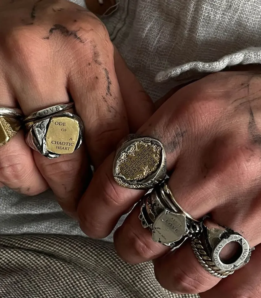 Bague Let The Poem Seduce You "Yg"