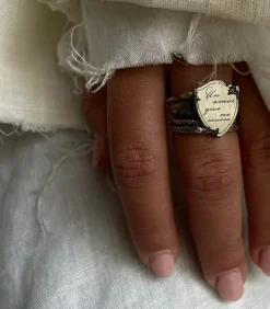 Bague That Nerver Die