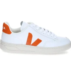 Baskets V-12 Leather White Pumpkin
