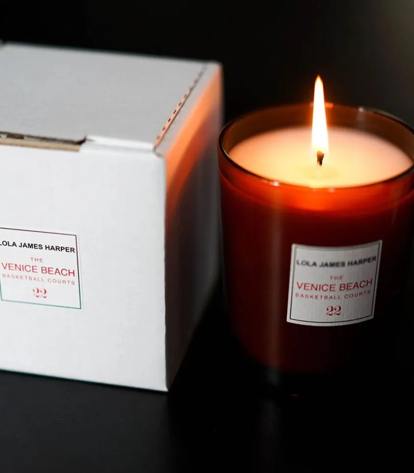 Bougie #22 The Venice Beach Basketball Courts 190G