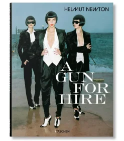 Livre Helmut Newton "A Gun For Hire"