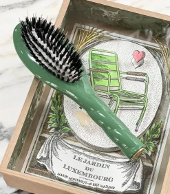 Petite Brosse N.02 L'Indispensable Vert Amande