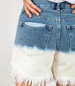 Short Nagoya Bleached Ombre Look