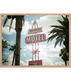 Tableau Avec Cadre "Motel" 60X80Cm