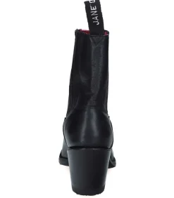 Boots Studio Plain Black X Jane De Boy