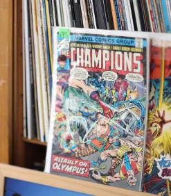 Bougie #9 The Comics Store 190G