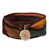 Bracelet En Soie Et Charm Peace & Health En Bronze