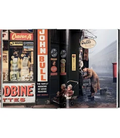 Livre London, Portrait Of A City