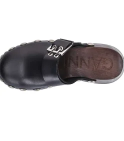 Sabot En Cuir Cloutes